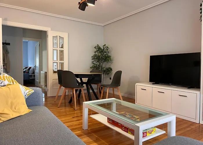 Amplio Y Centrico Apartamento En Suances