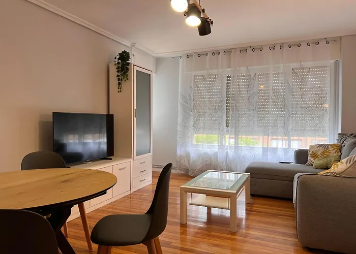 Amplio Y Centrico Apartamento En Suances