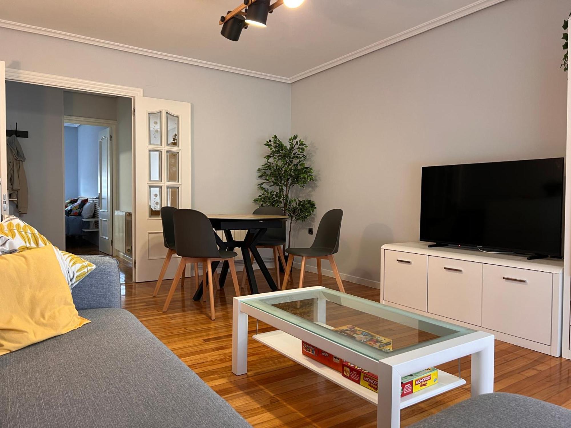 Apartment Amplio Y Centrico En Suances